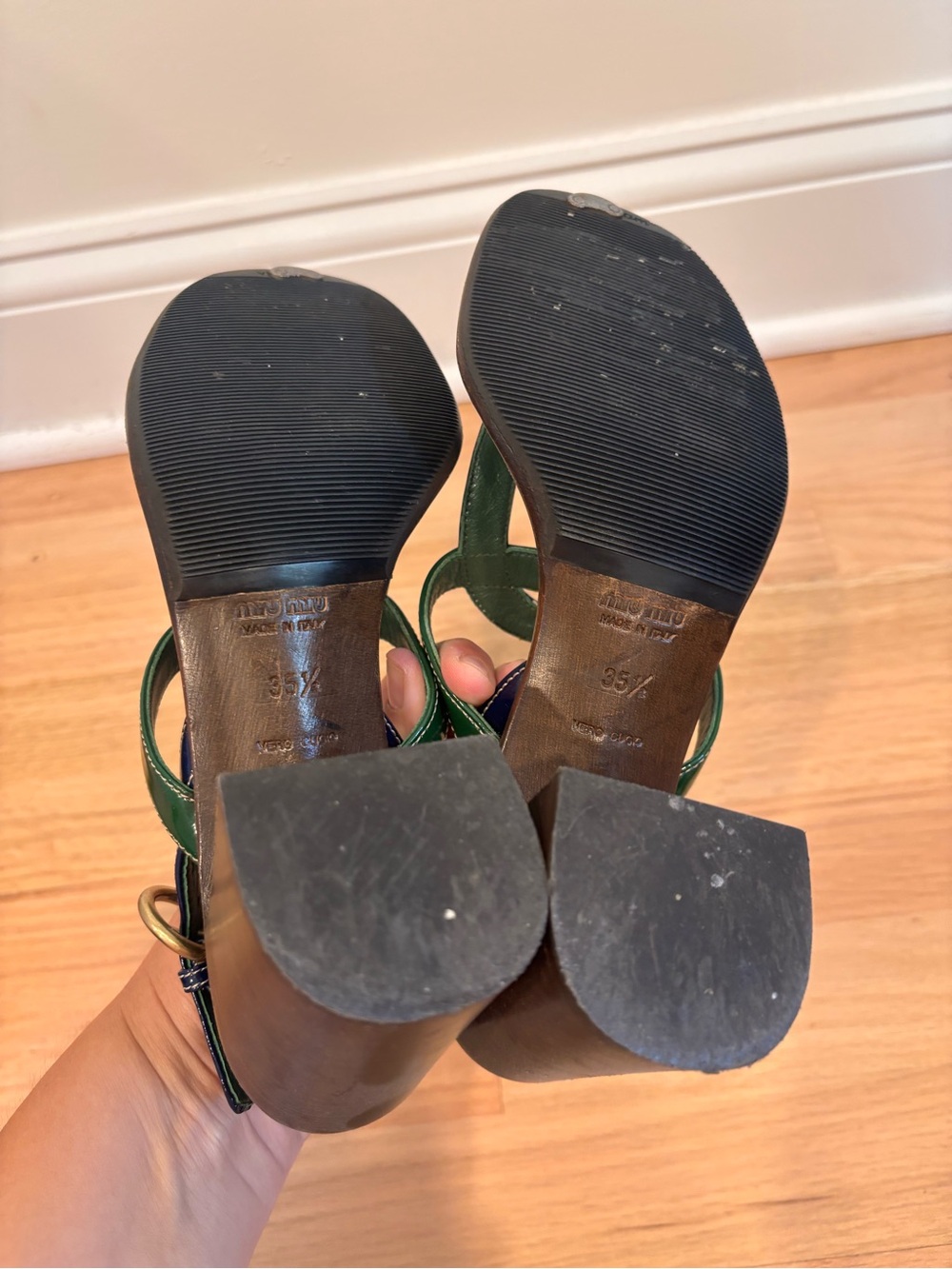 Vintage Miu Miu Arlecchino sandals in multicolored patent leather size 35.5 - Picture 10 of 10